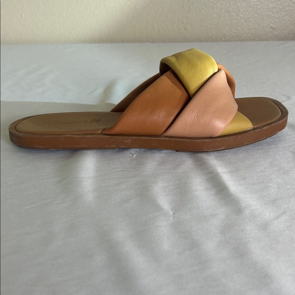 Madewell Flats Slip On Sandals Women’s Size 6